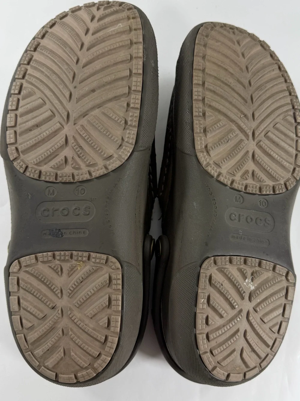 Crocs Leather Loafer Clogs Men’s 10 Brown Convertible Slingback Comfort Shoes